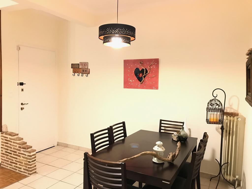 Apartamento Art House In Atenas Exterior foto