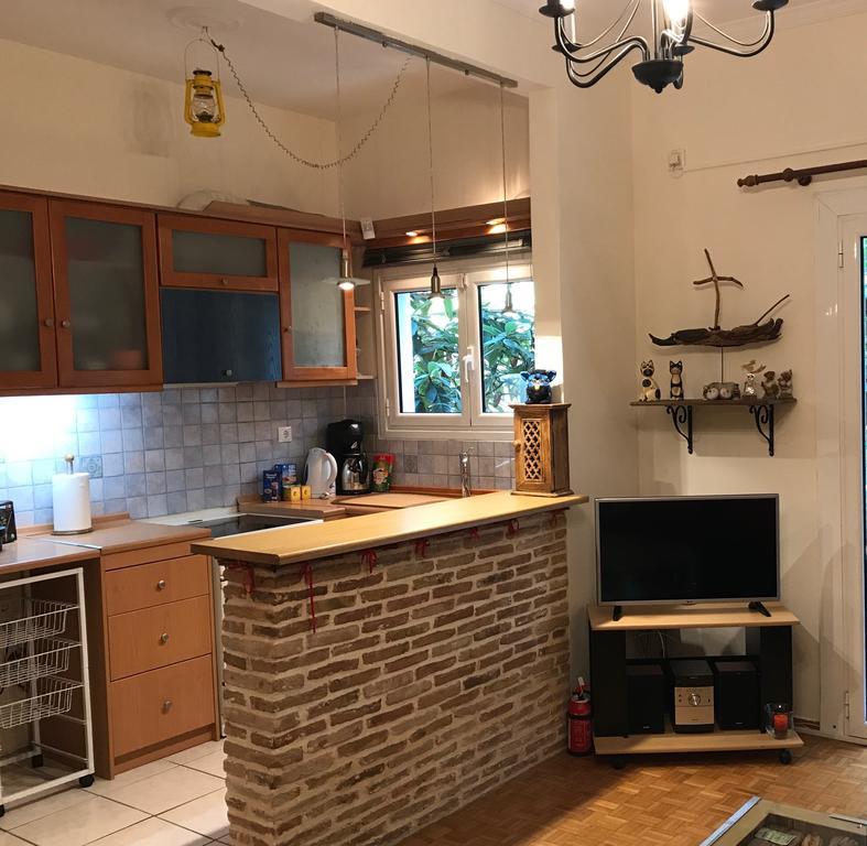 Apartamento Art House In Atenas Exterior foto