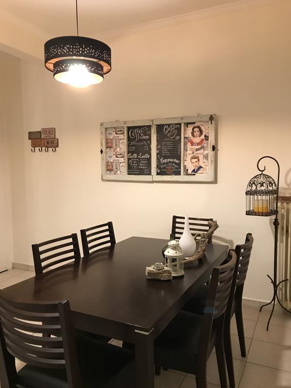 Apartamento Art House In Atenas Exterior foto